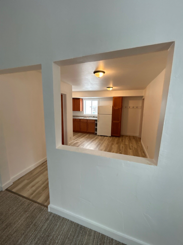 2106 Thomas St - Photo 6 of 15