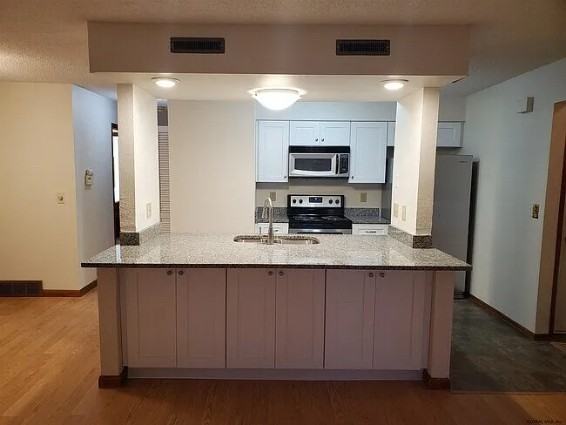 120 Victory Way - Photo 2 of 11