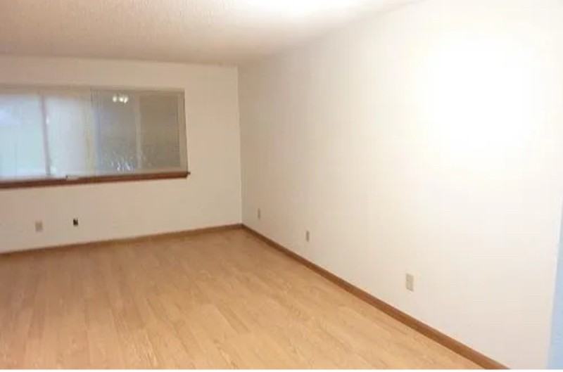 120 Victory Way - Photo 3 of 11