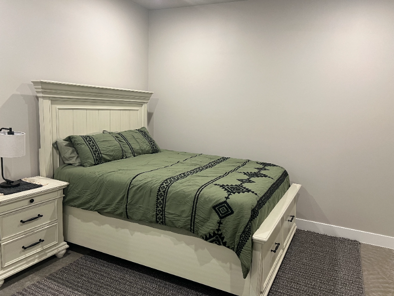 576 Nottingham Dr #A - Photo 4 of 11