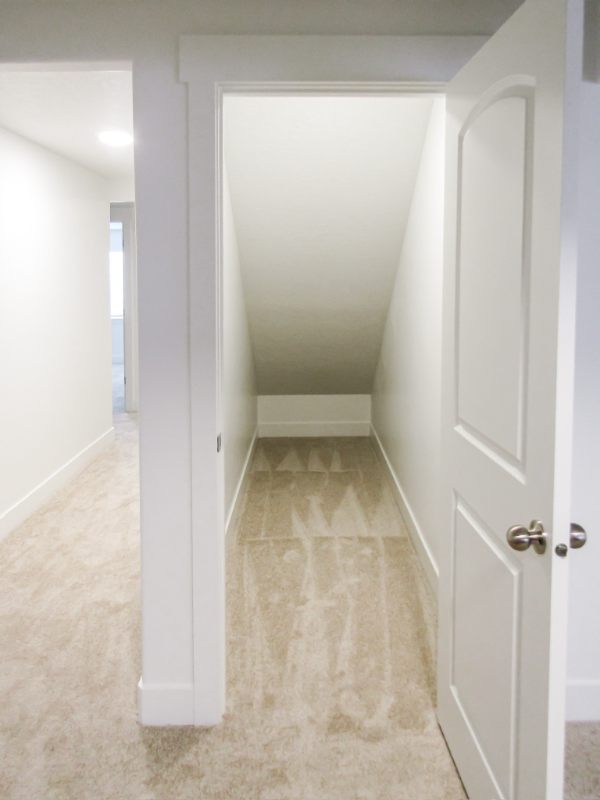 4652 W Cillian Ln #BS - Photo 5 of 15