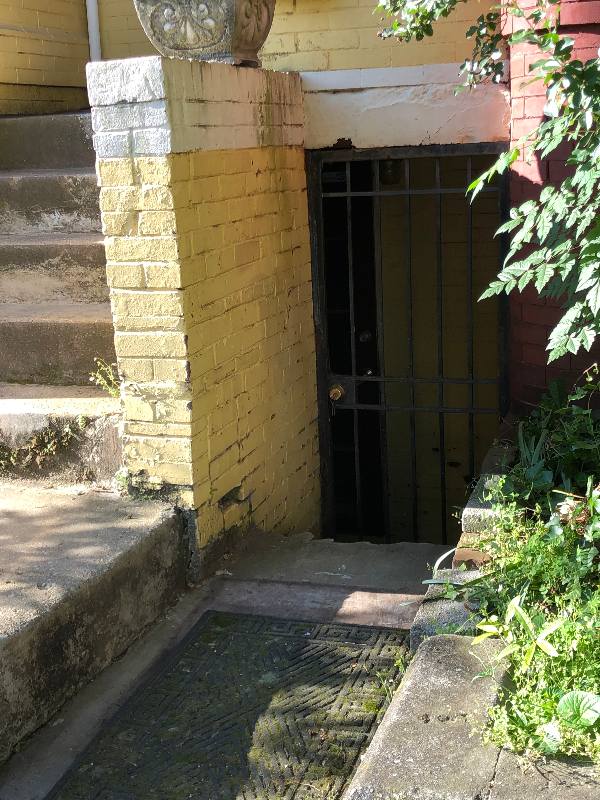 902 Westminster St Nw #BS - Photo 2 of 9