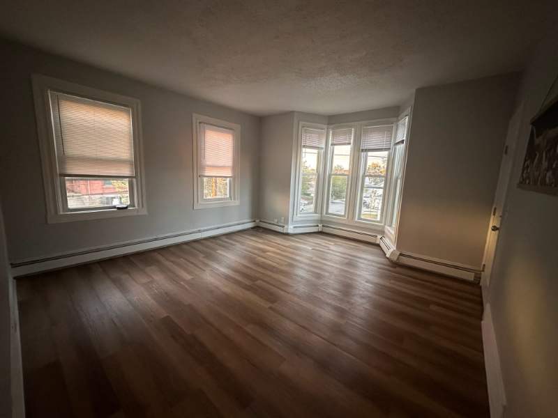 30 Hawthorne St #2 - Photo 3 of 12