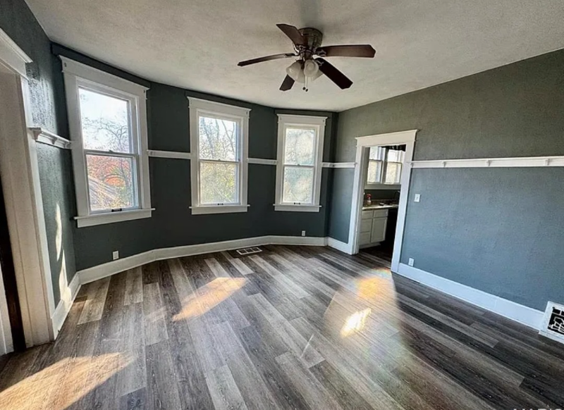 316 W F St - Photo 4 of 16