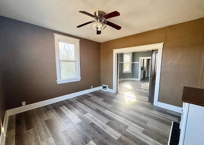 316 W F St - Photo 7 of 16