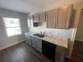 featured image of 4139 S Dixie Dr