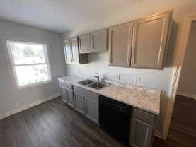 4139 S Dixie Dr - Photo 1 of 1