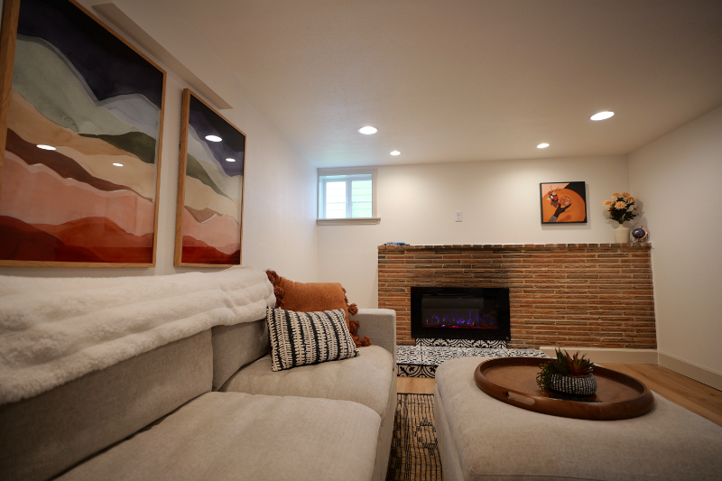 5945 34th Ave Sw #1 - Photo 4 of 16