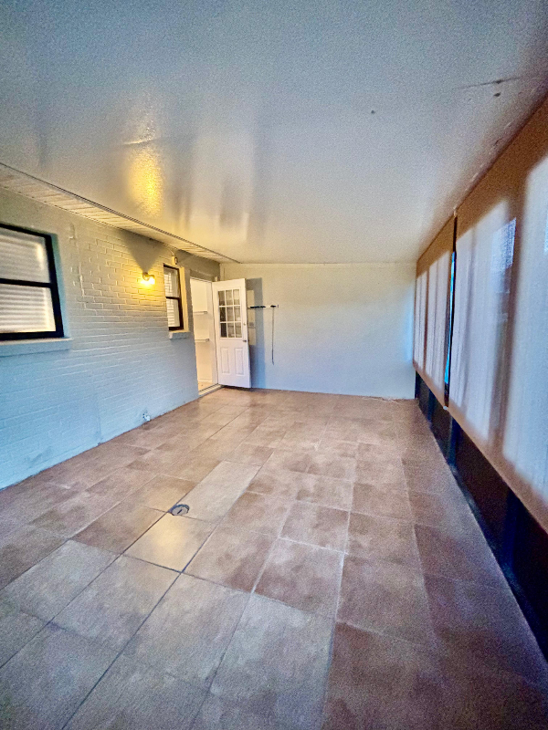 24 Oriole Cir - Photo 7 of 19