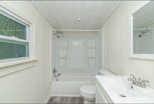 609 Cedar St ##Nc - Photo 6 of 14