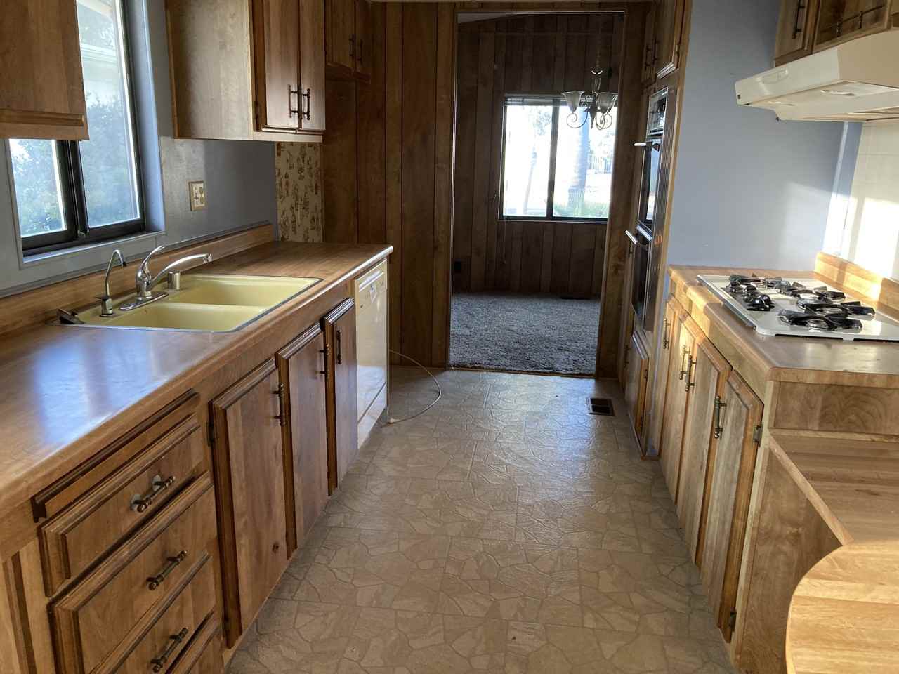 1354 Jasmine Way #NA - Photo 3 of 11