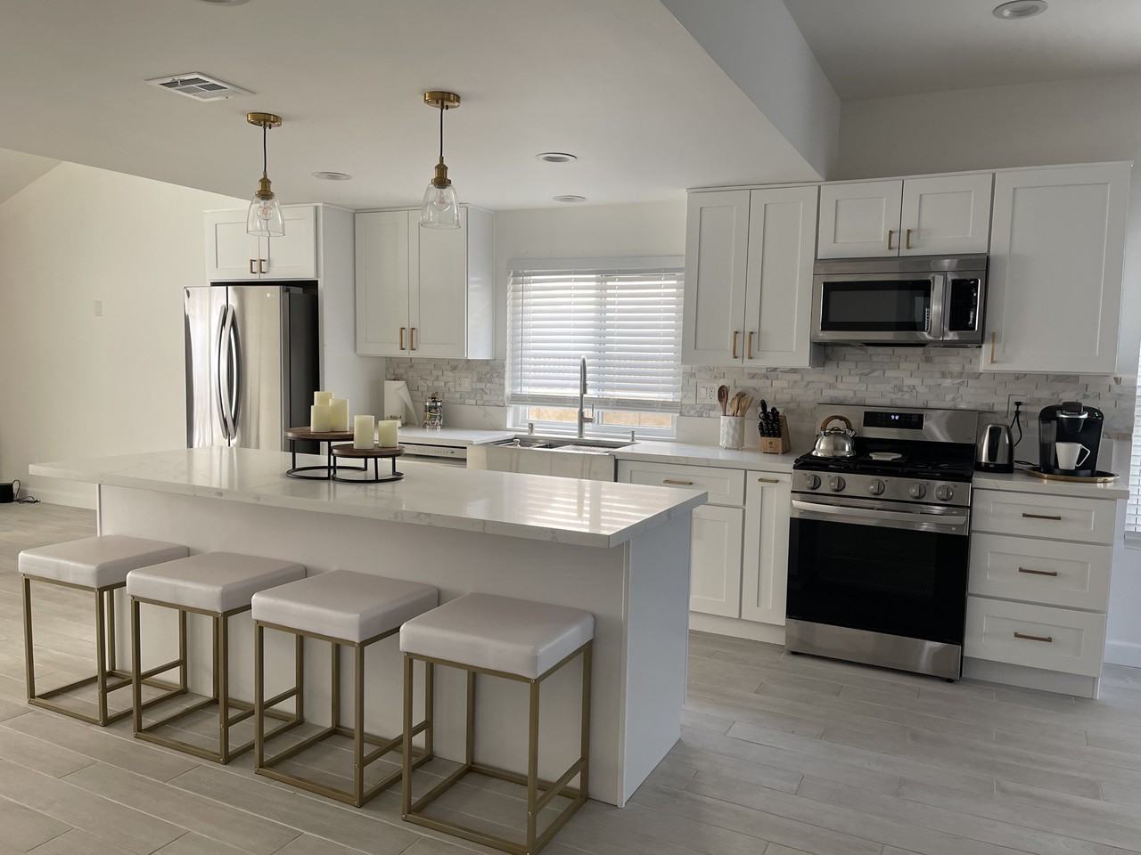 20746 Schoenborn St #NA - Photo 6 of 12