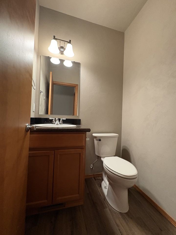 348 Watercress St #1 - Photo 6 of 18