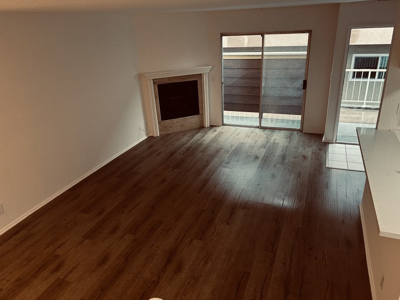 4750 Kester Ave #14 - Photo 7 of 15