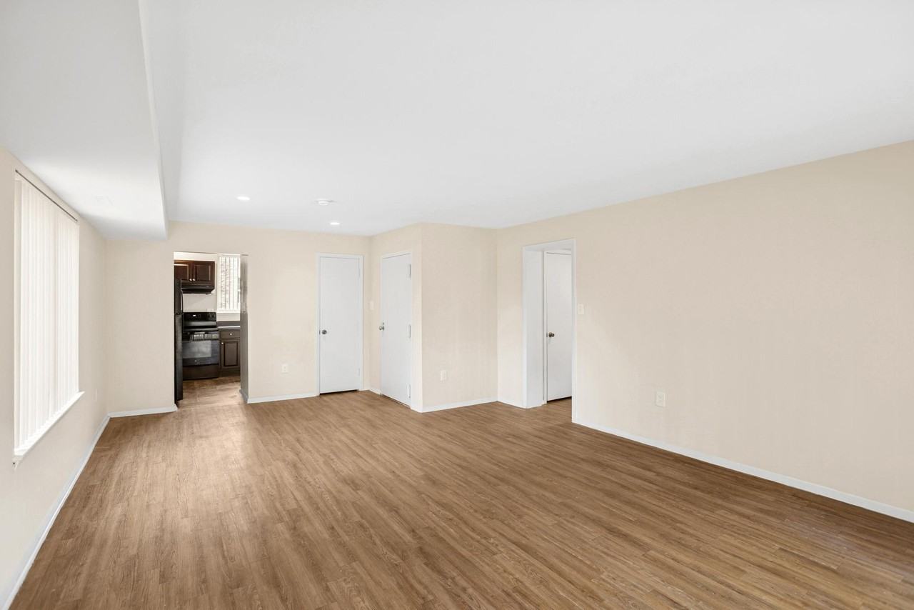 Maplewood Villas - Photo 6 of 50