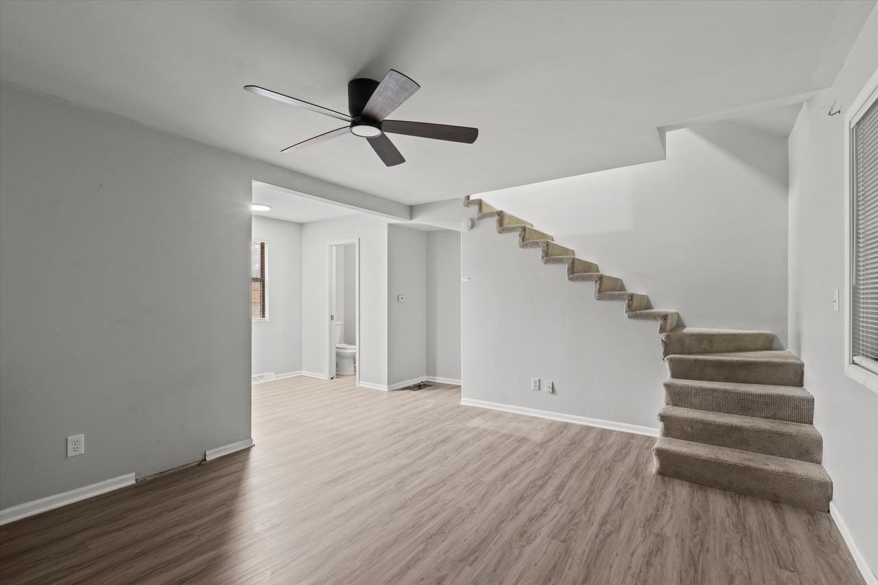 720 Ottawa Street - Photo 3 of 9