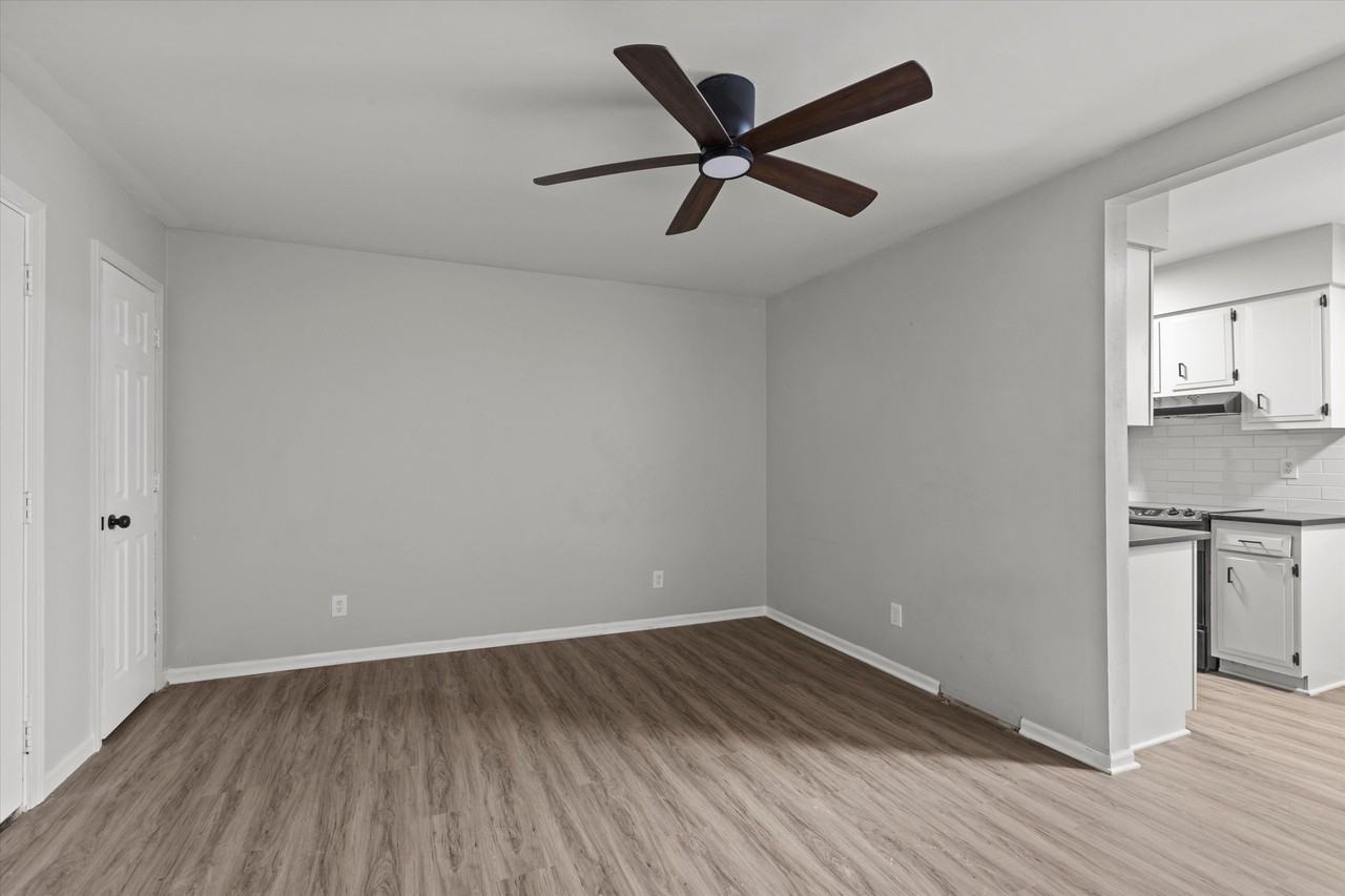 720 Ottawa Street - Photo 4 of 9