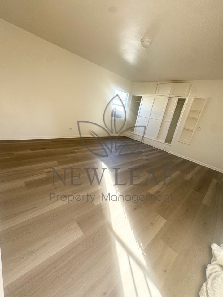 232, 230, 228 South Bush Street - Photo 2 of 10