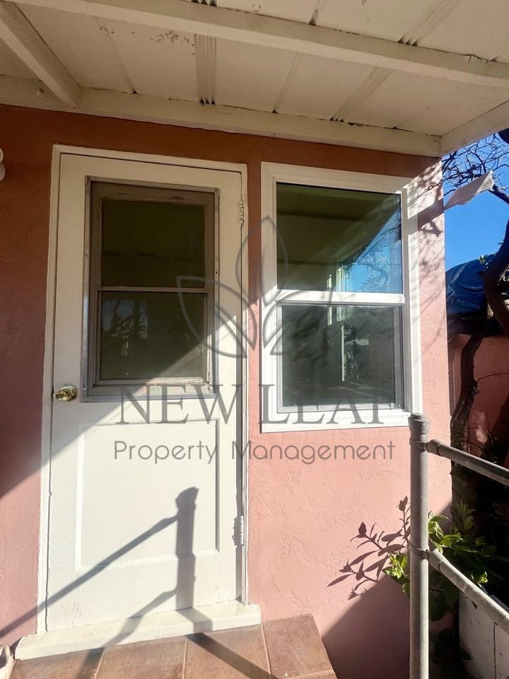 232, 230, 228 South Bush Street - Photo 4 of 10