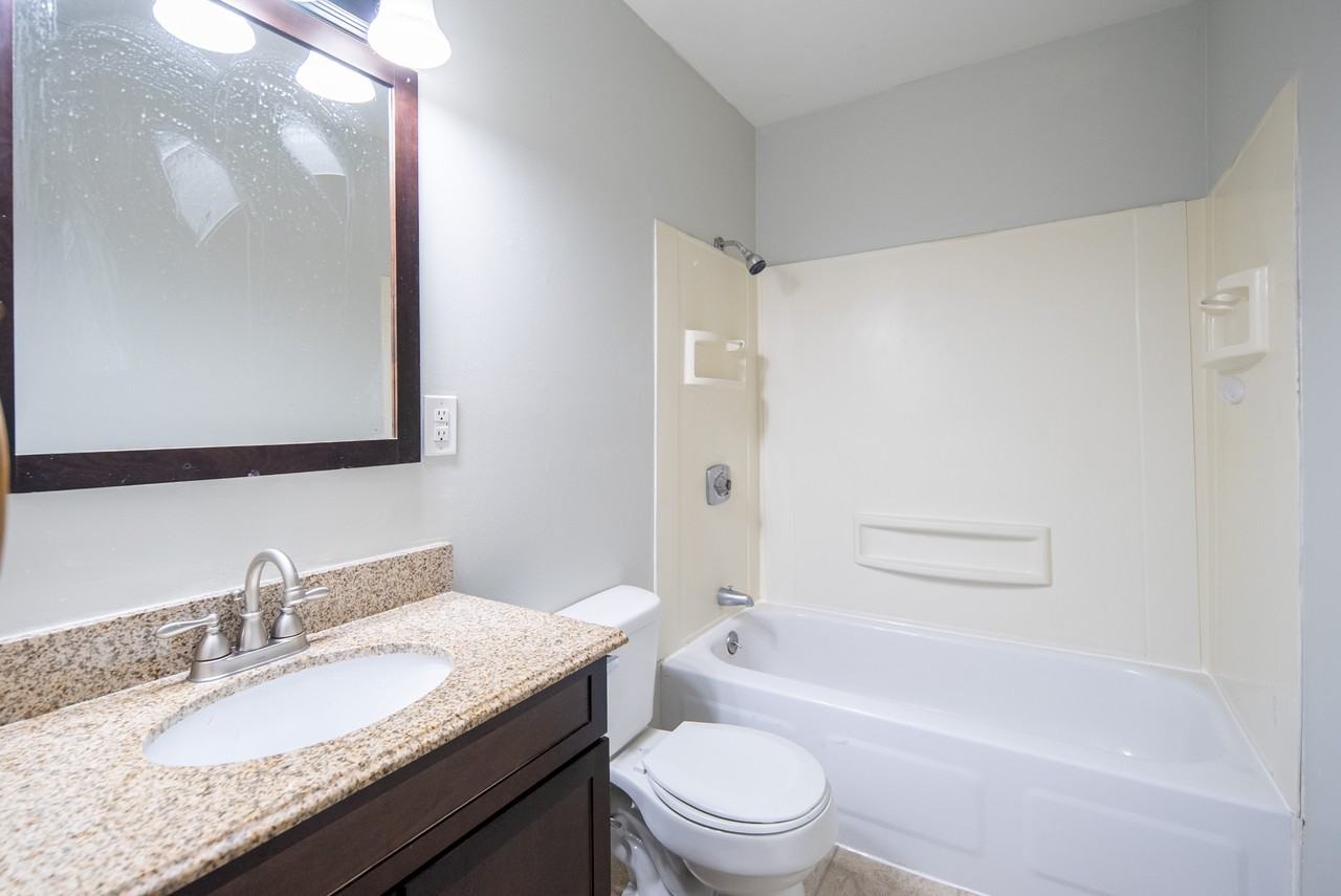 50-62 East Street - 3B #3B - Photo 7 of 32