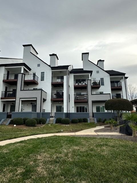 18731 Vineyard Point Ln #1