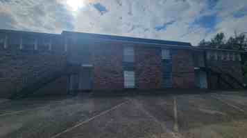 featured image of 501 Darby Ln