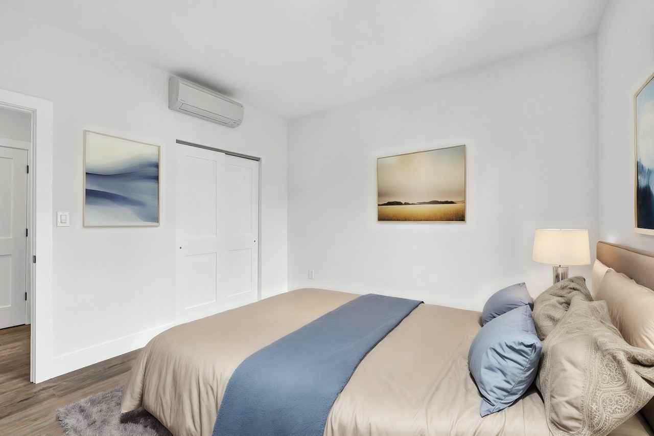 533 Greenwich Street - Photo 5 of 10