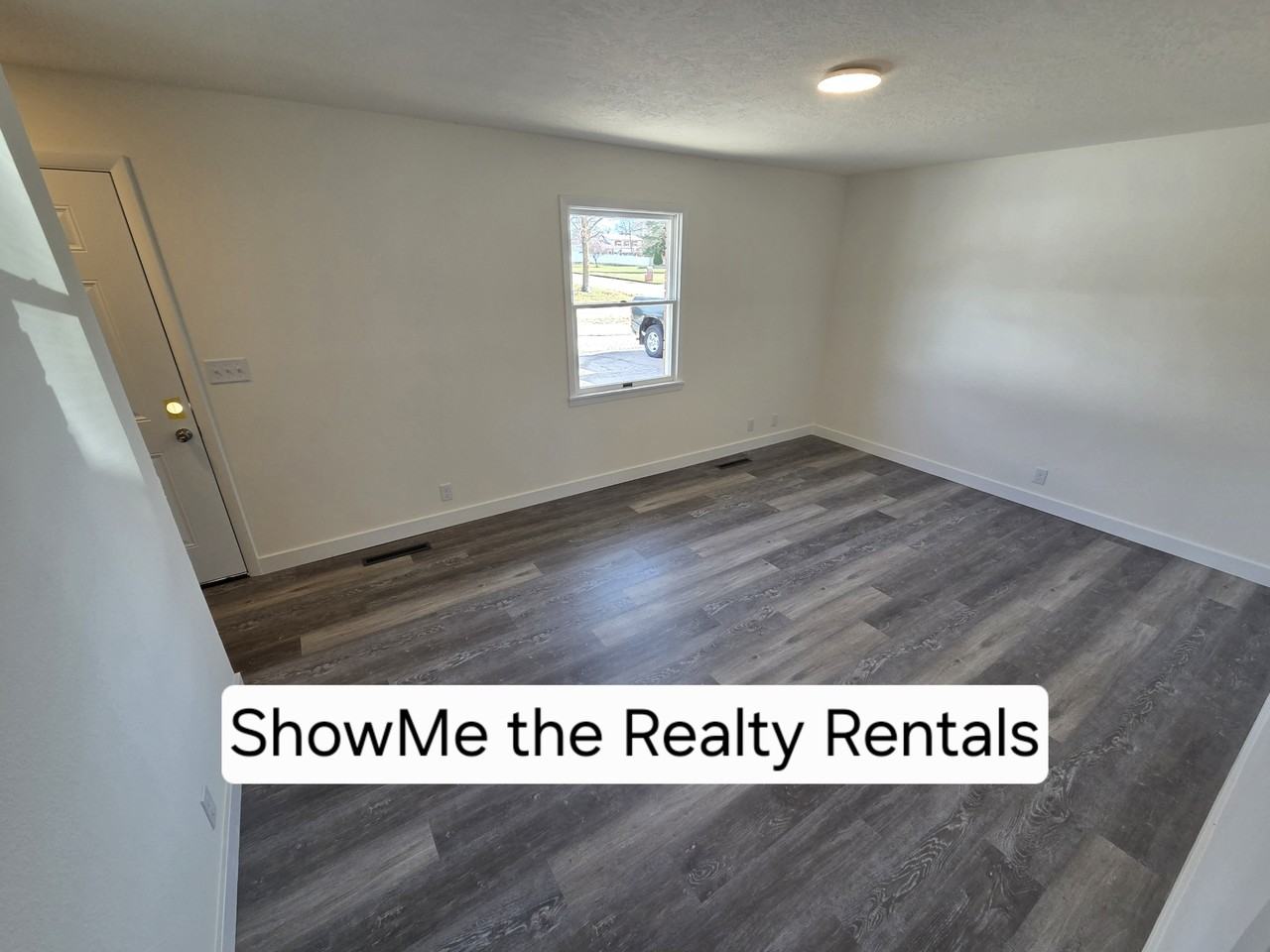 509 Dilworth Road - Photo 3 of 20