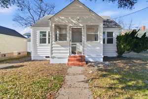 featured image of 9631 Worth St #1