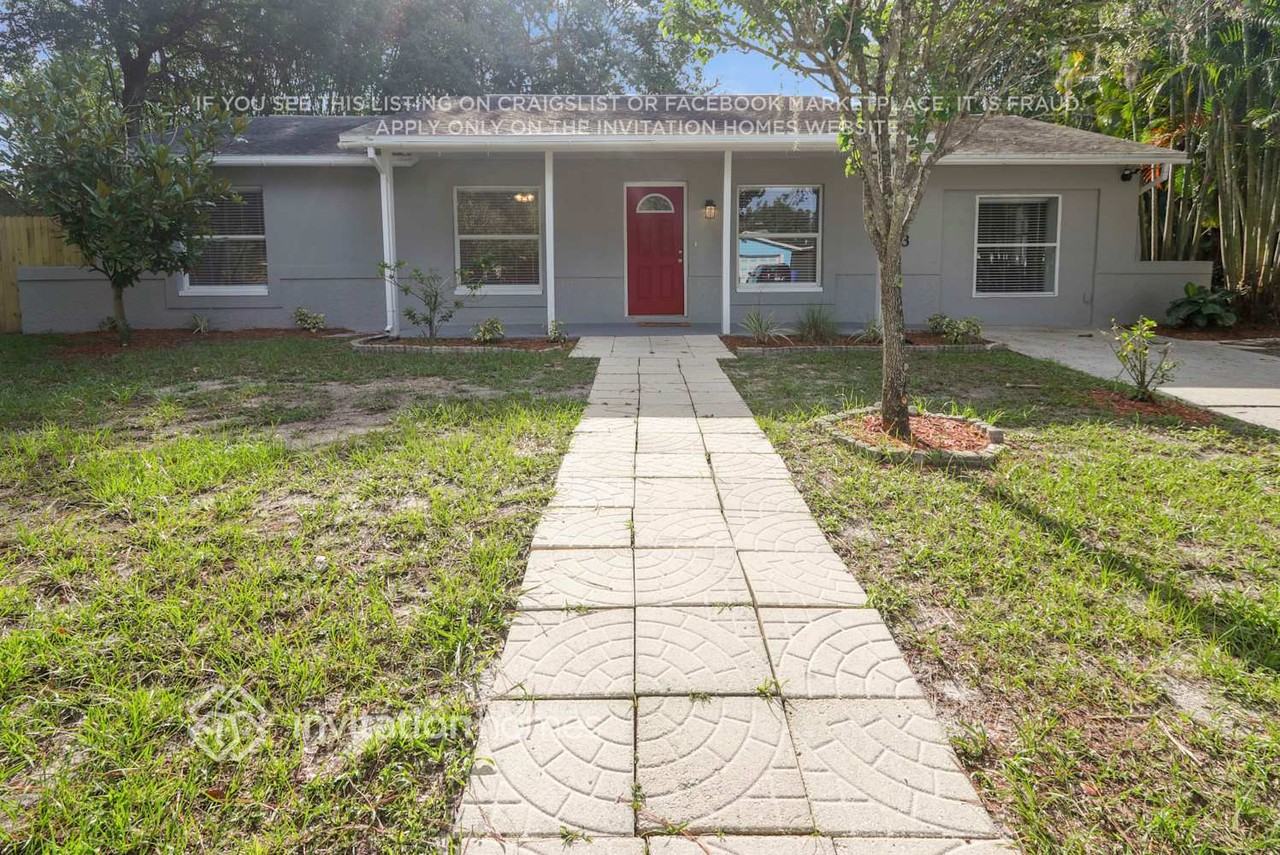 6203 Frost Dr - Photo 3 of 31