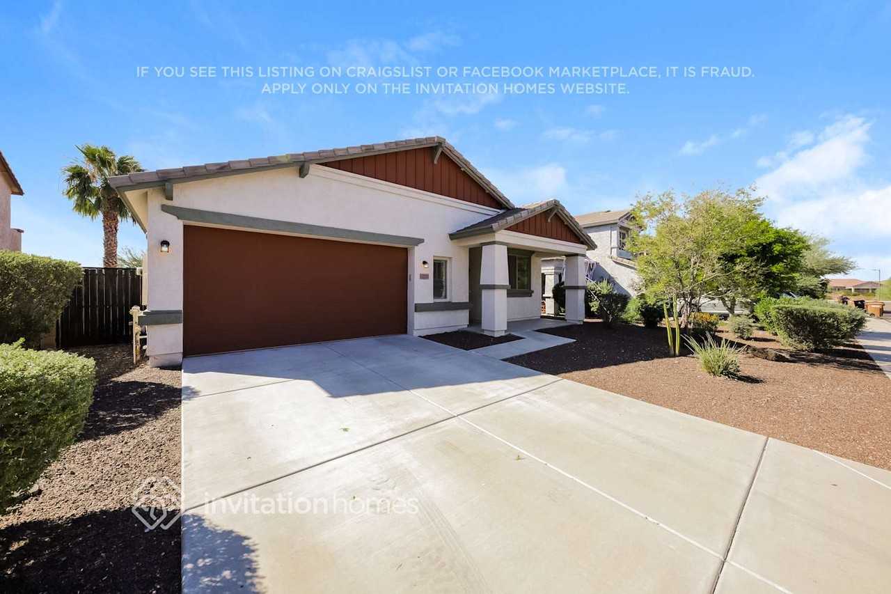 12737 W Pasaro Dr - Photo 2 of 16