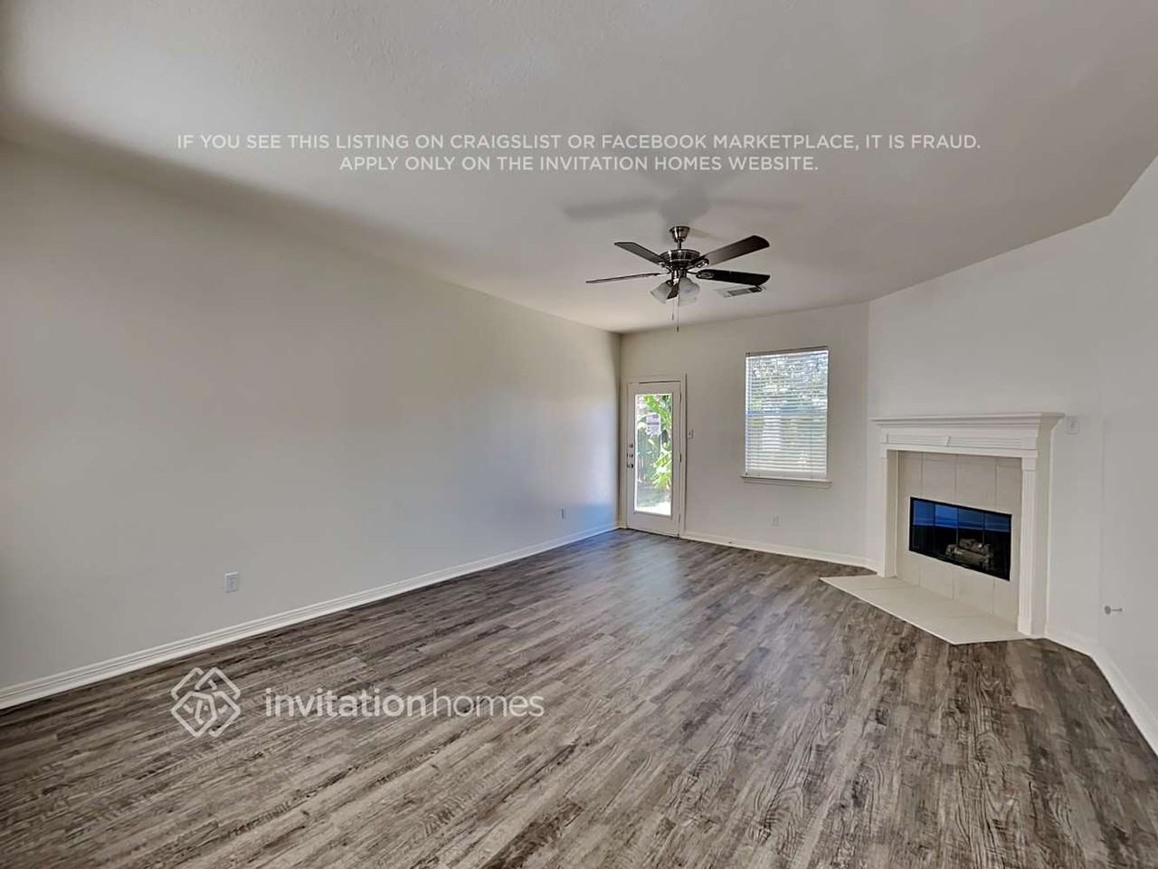 411 Drake Ln - Photo 4 of 19