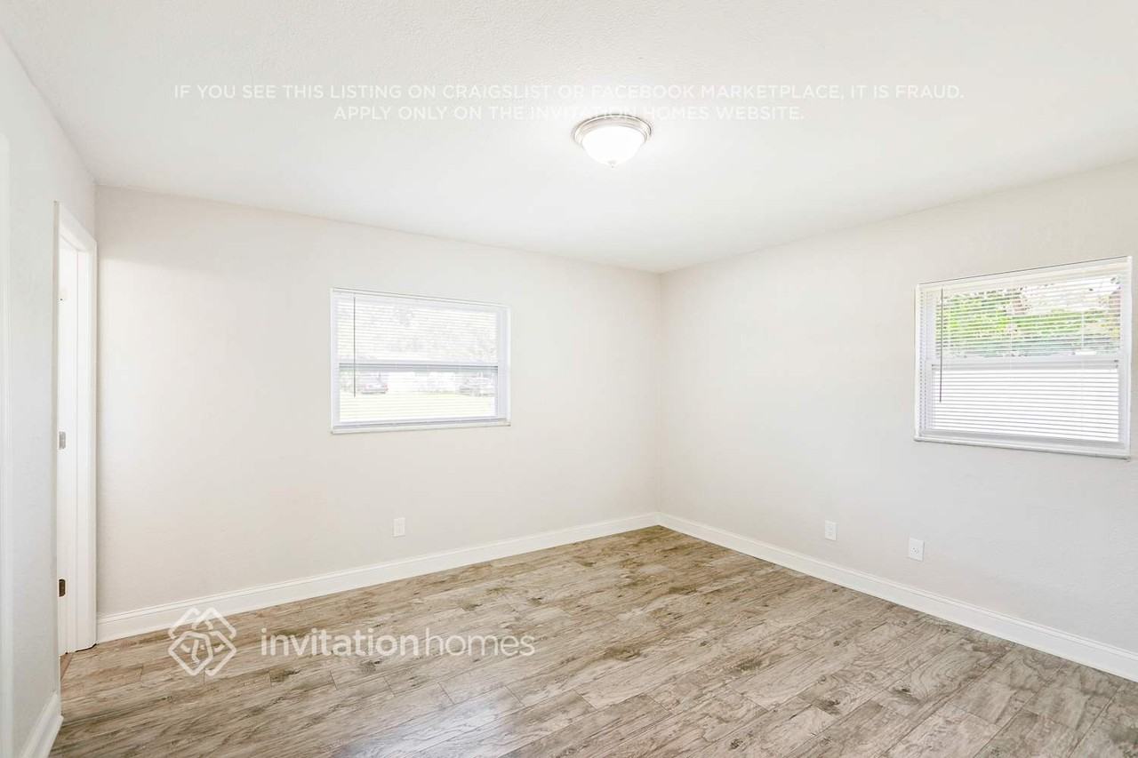 909 Skyview Dr - Photo 6 of 27