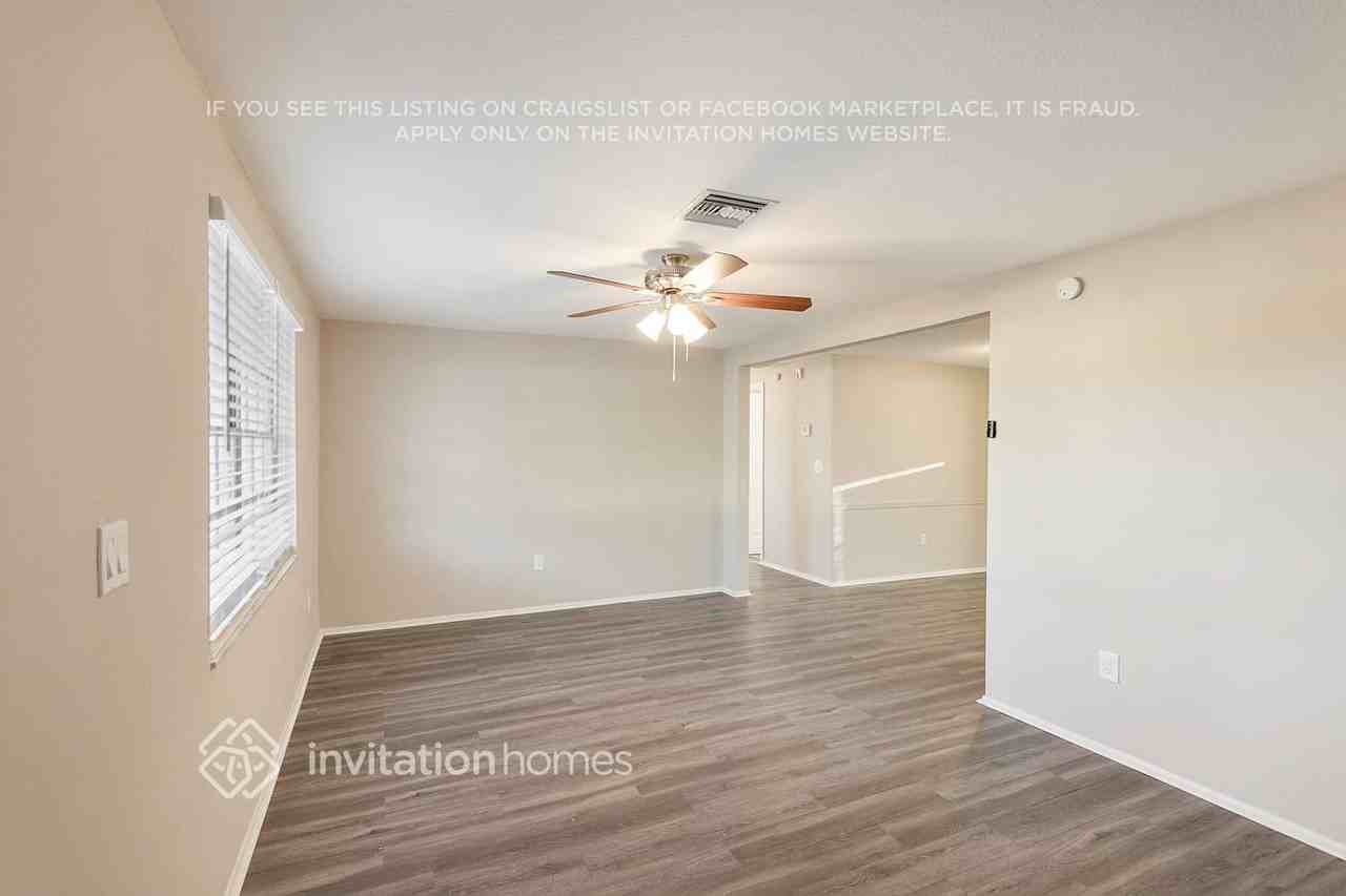 3306 Brookfield Dr - Photo 5 of 18