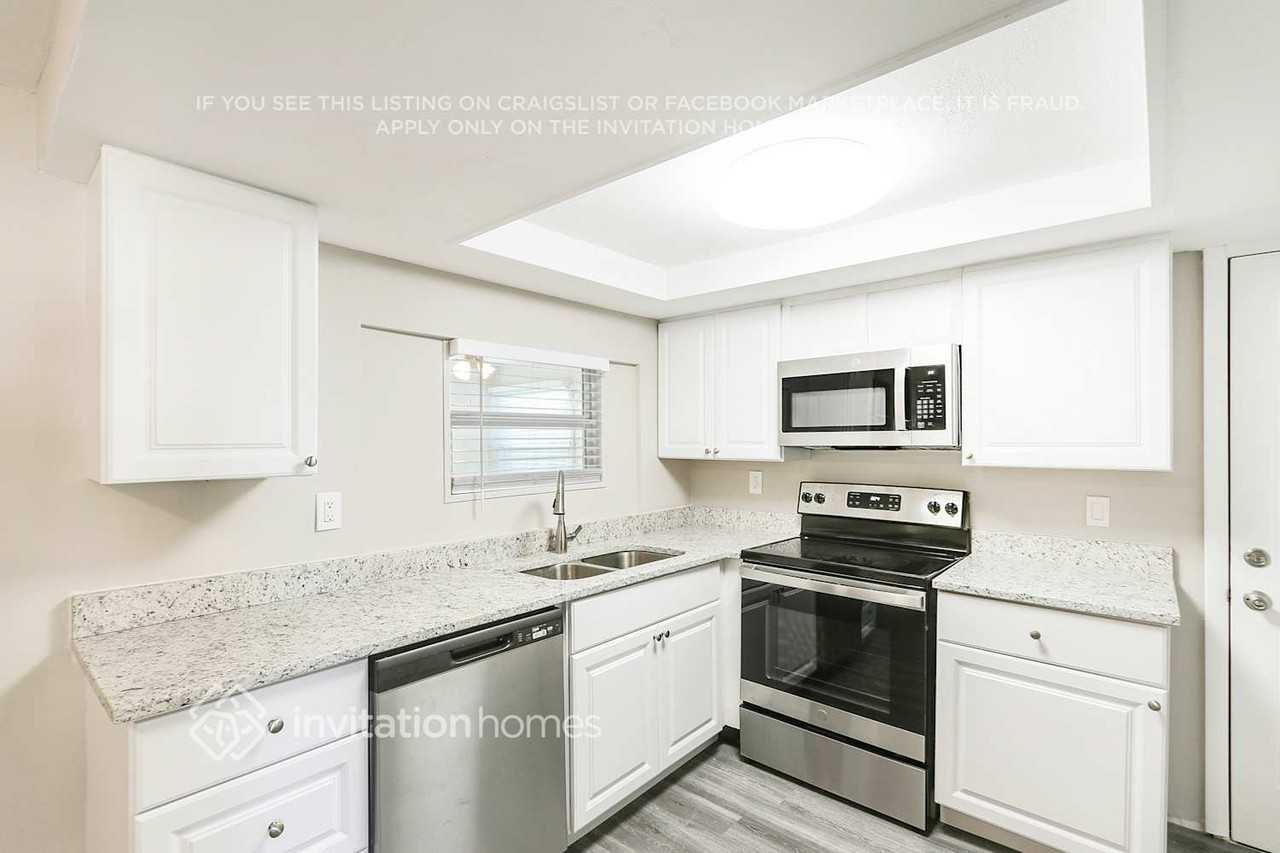 3306 Brookfield Dr - Photo 7 of 16