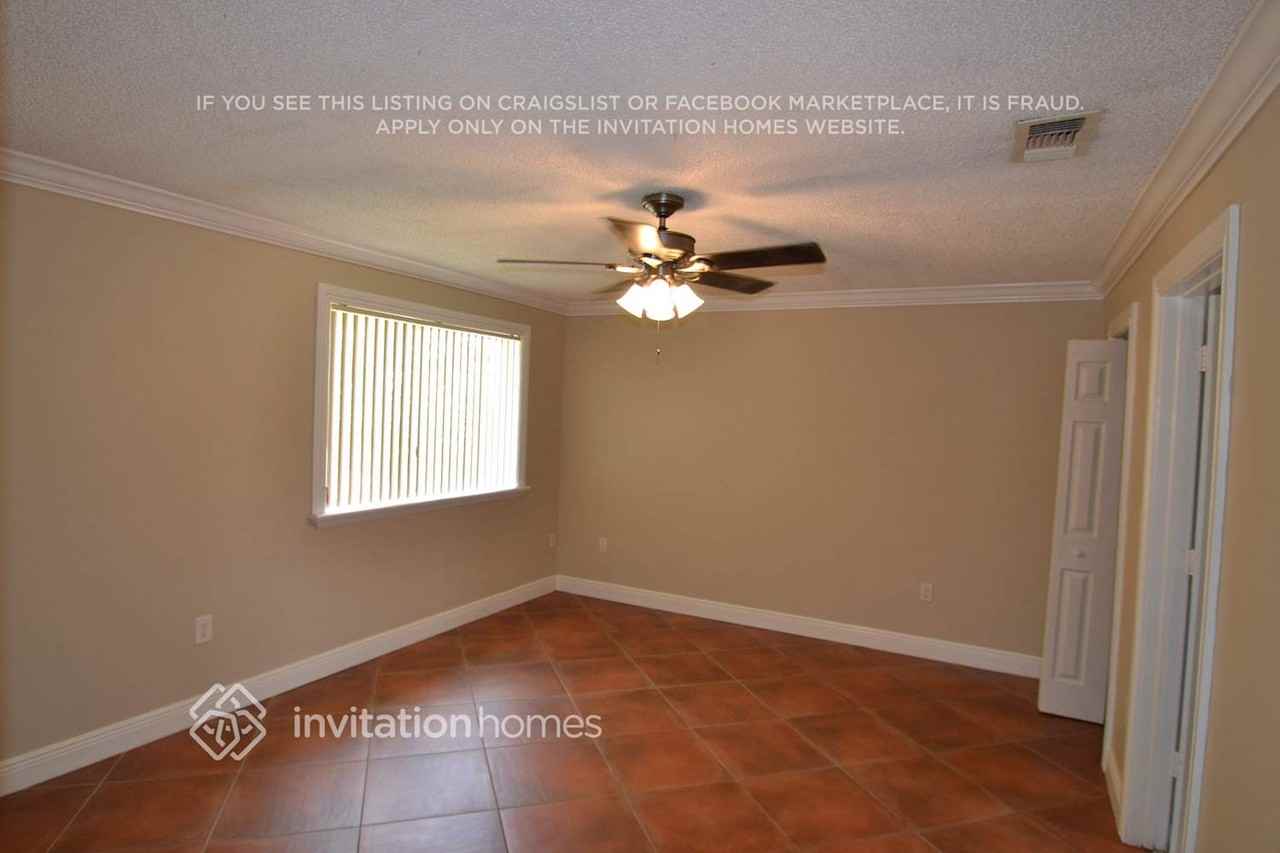 18133 Sw 153rd Pl - Photo 5 of 10