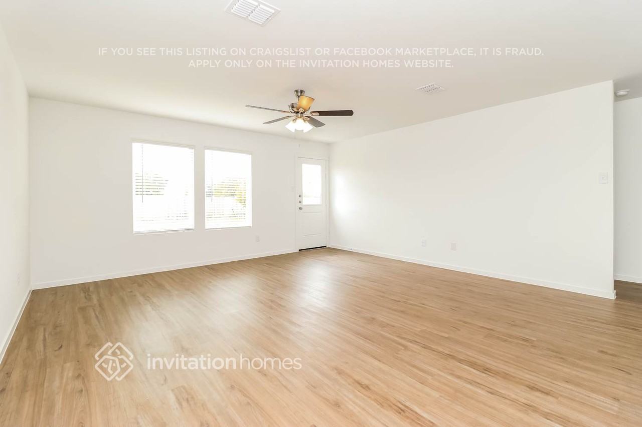 7245 Misty Summit Dr - Photo 4 of 24