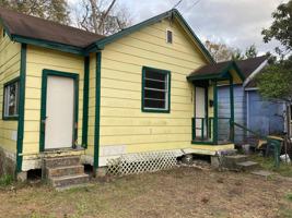 featured image of 1347 Mount Herman St #10