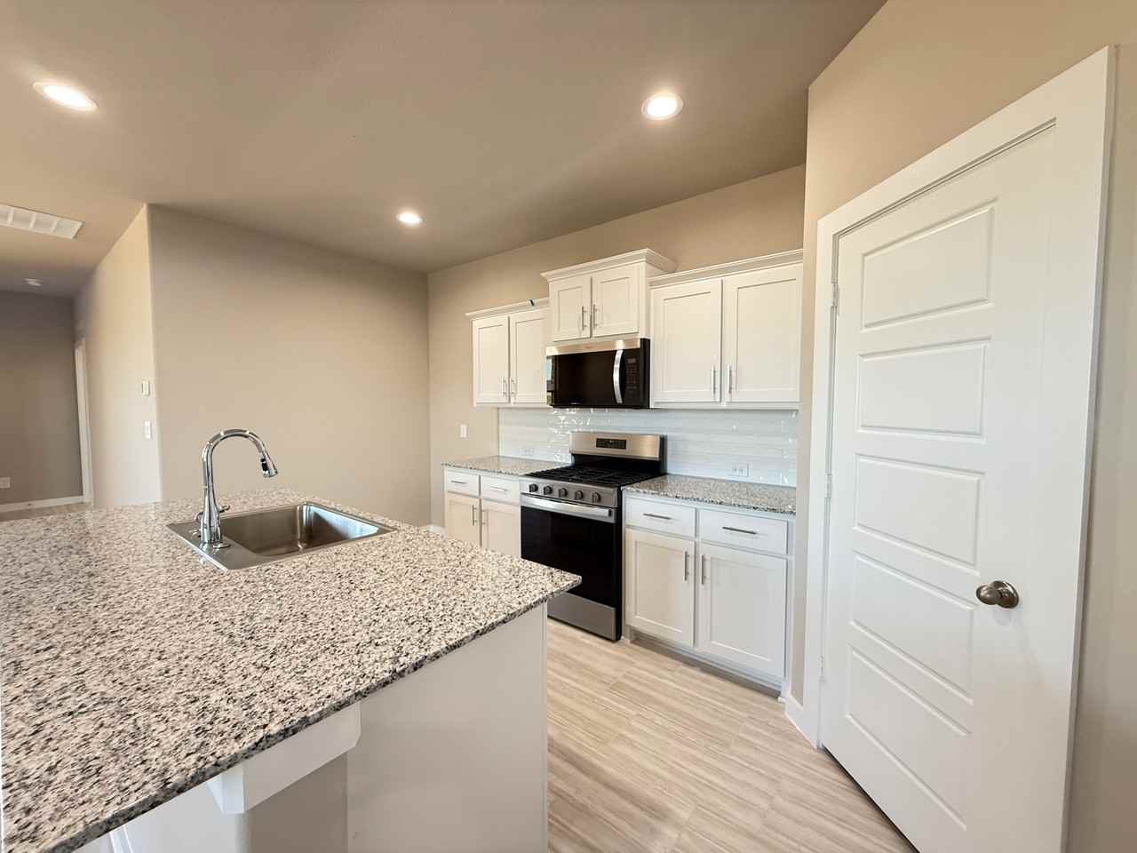 Worthy Lane #1 - Photo 3 of 9