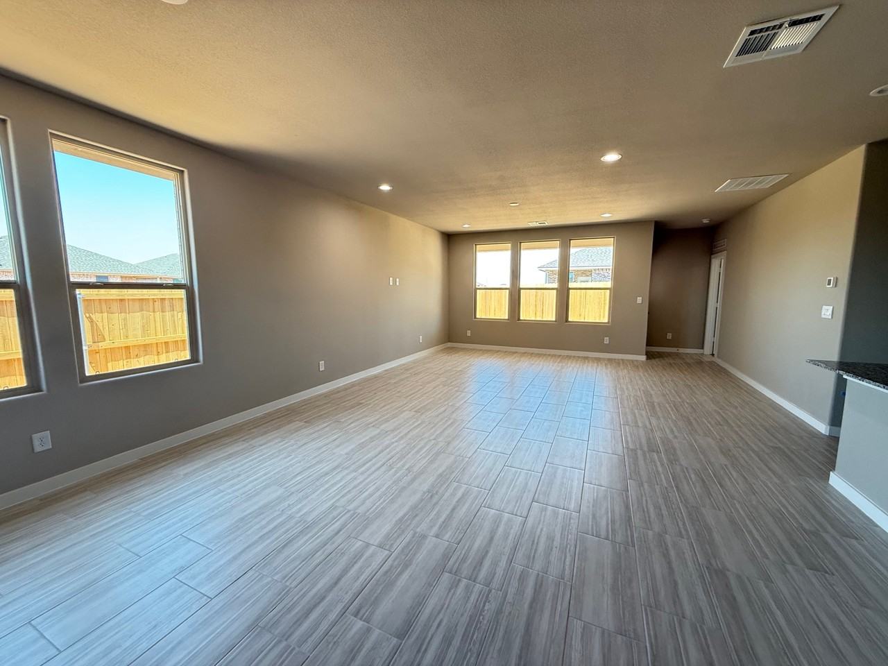 Worthy Lane #1 - Photo 7 of 9