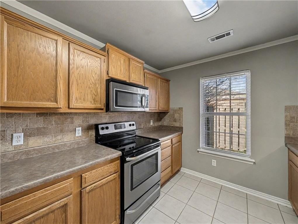 3803 Sw Carriageway Ave - Photo 6 of 18