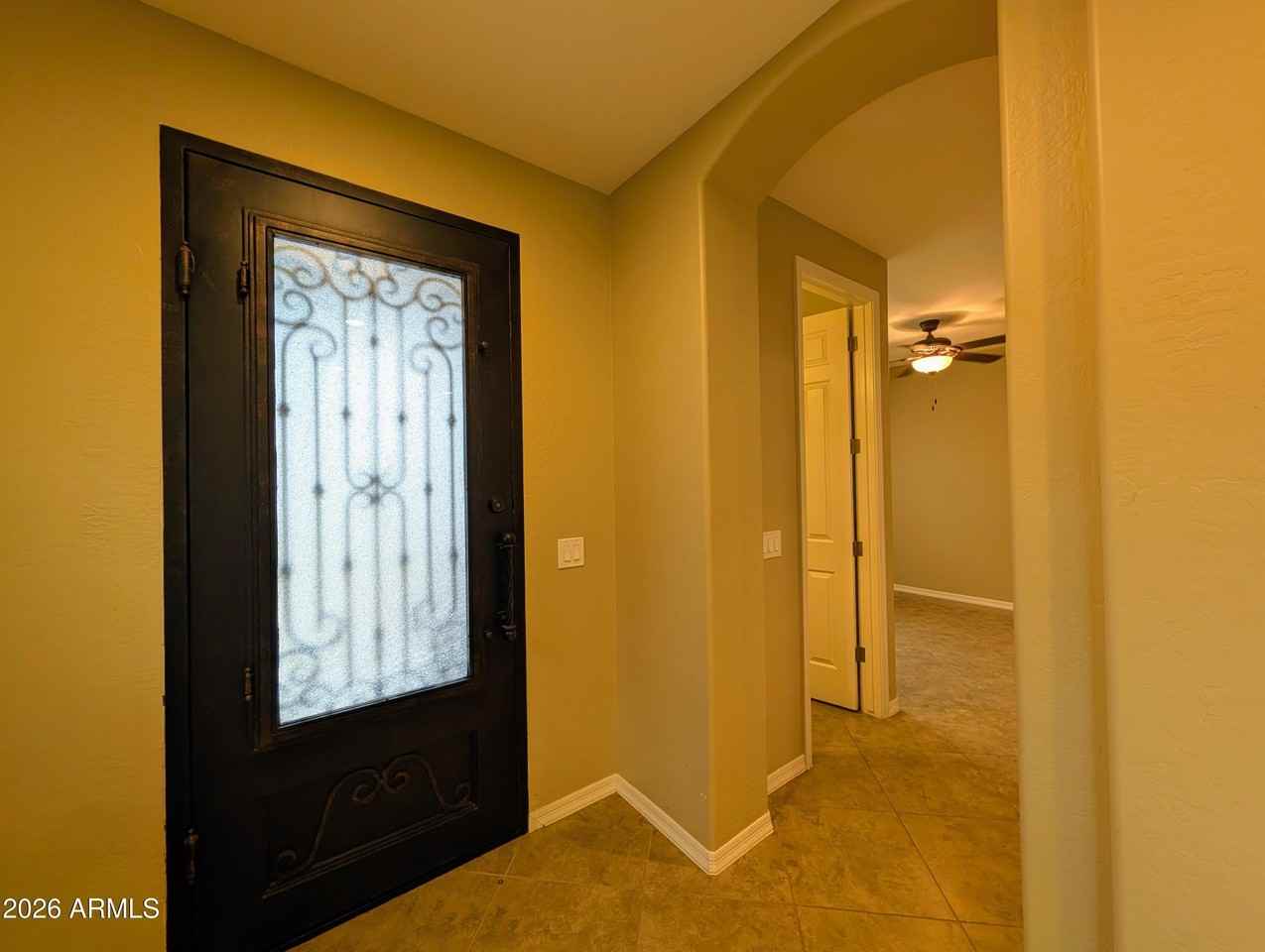 923 S Osborn Ln - Photo 7 of 50