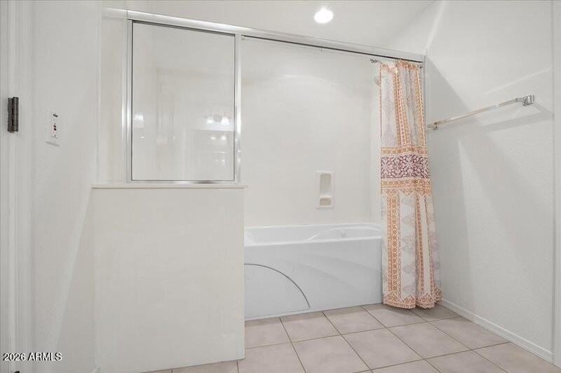 3150 E Beardsley Rd Unit 1079 #1079 - Photo 6 of 33