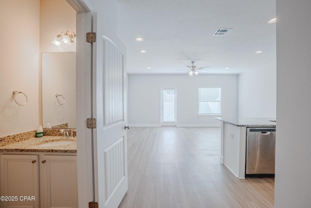 7472 Shadow Lake Dr - Photo 2 of 50