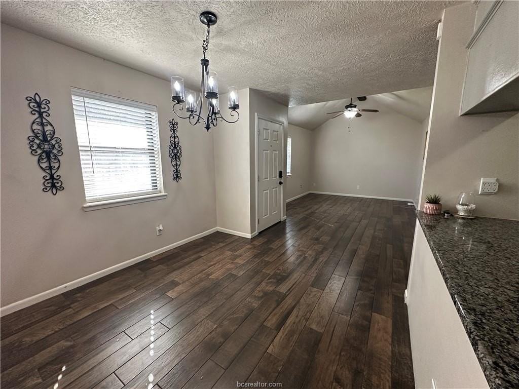 2703 Echo Glen Cir - Photo 7 of 30