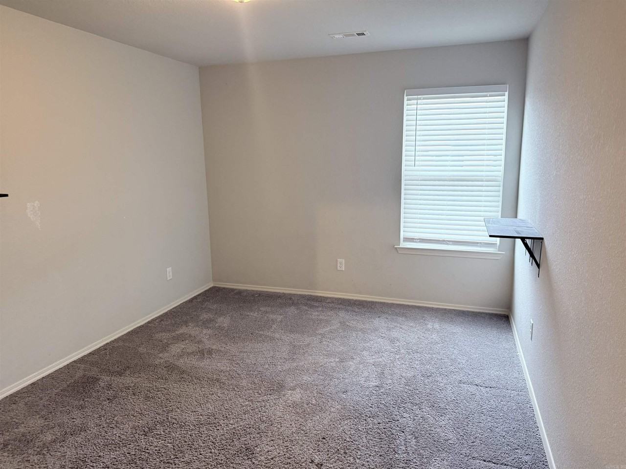 6032 Saddle Hill Dr - Photo 6 of 12