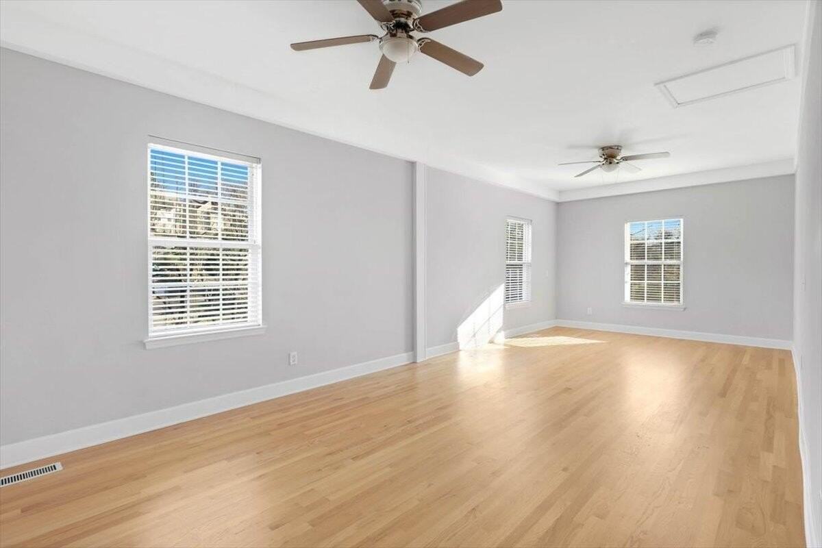 1002 Boylston St - Photo 7 of 22