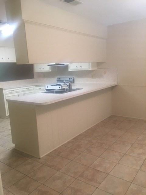 3810 Wickersham St - Photo 3 of 20