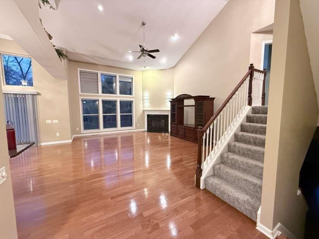 7798 Wayside Ave - Photo 7 of 20