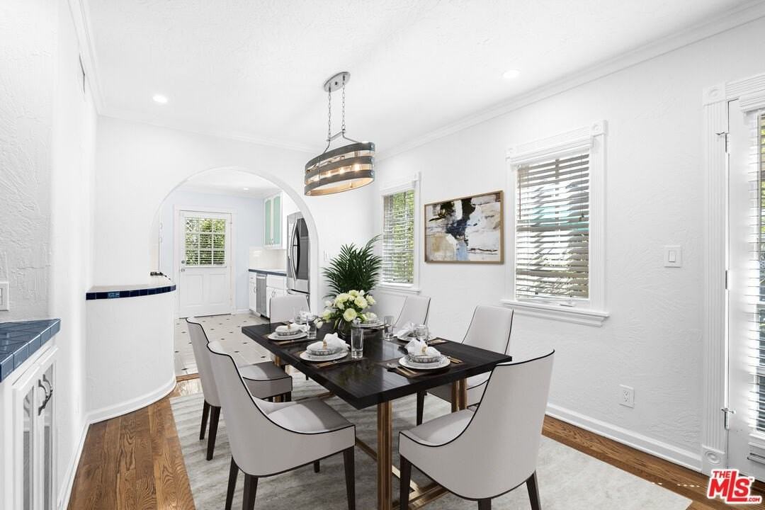 910 N Alfred St Apt 1 #1 - Photo 7 of 21